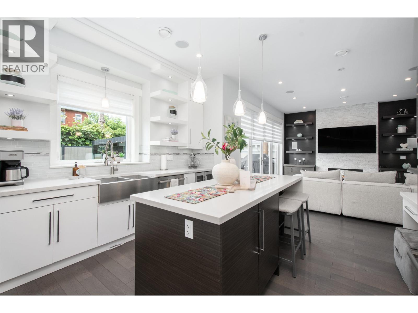 917 Sperling Avenue, Burnaby, British Columbia  V5B 4H7 - Photo 14 - R3145755