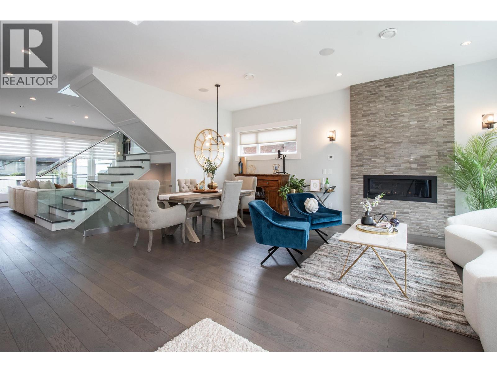 917 Sperling Avenue, Burnaby, British Columbia  V5B 4H7 - Photo 4 - R3145755