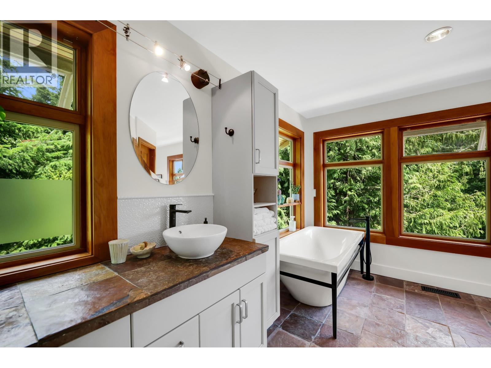 4 40781 Thunderbird Ridge, Squamish, British Columbia  V0N 1T0 - Photo 13 - R3145797