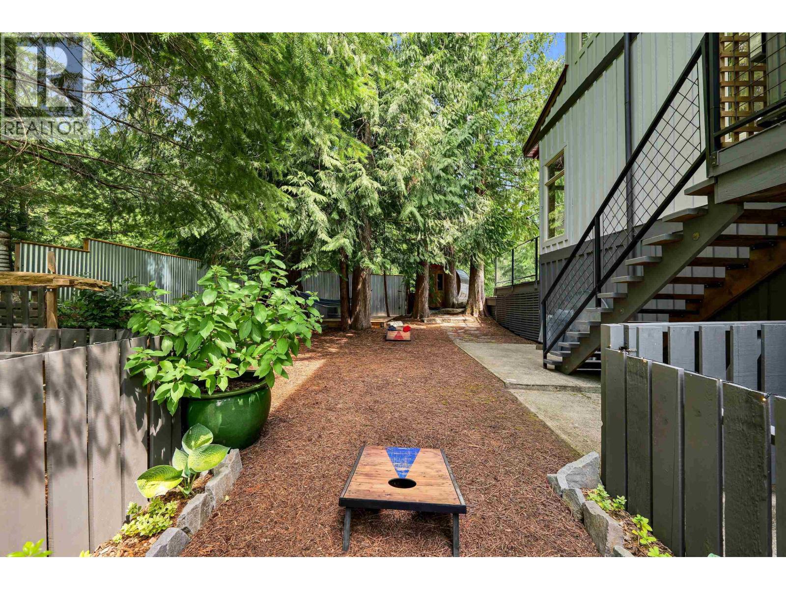 4 40781 Thunderbird Ridge, Squamish, British Columbia  V0N 1T0 - Photo 26 - R3145797