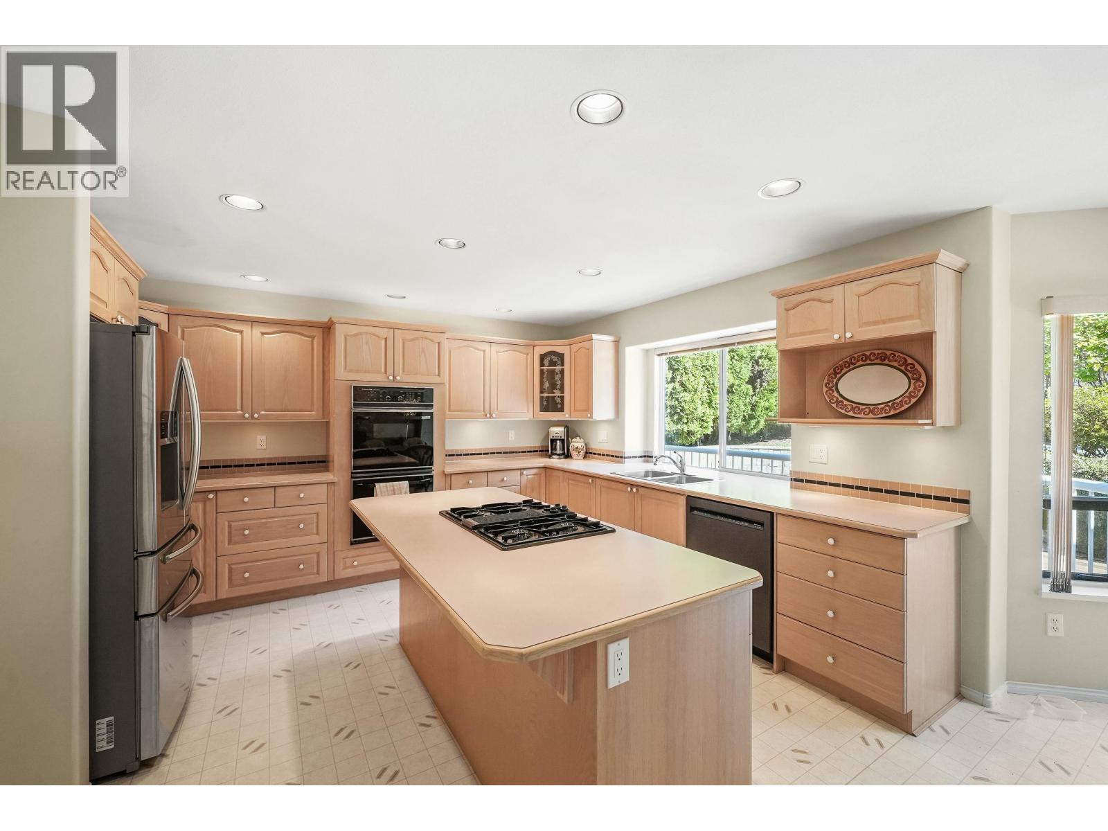 136 Parkside Drive, Port Moody, British Columbia  V3H 4X5 - Photo 8 - R3145800