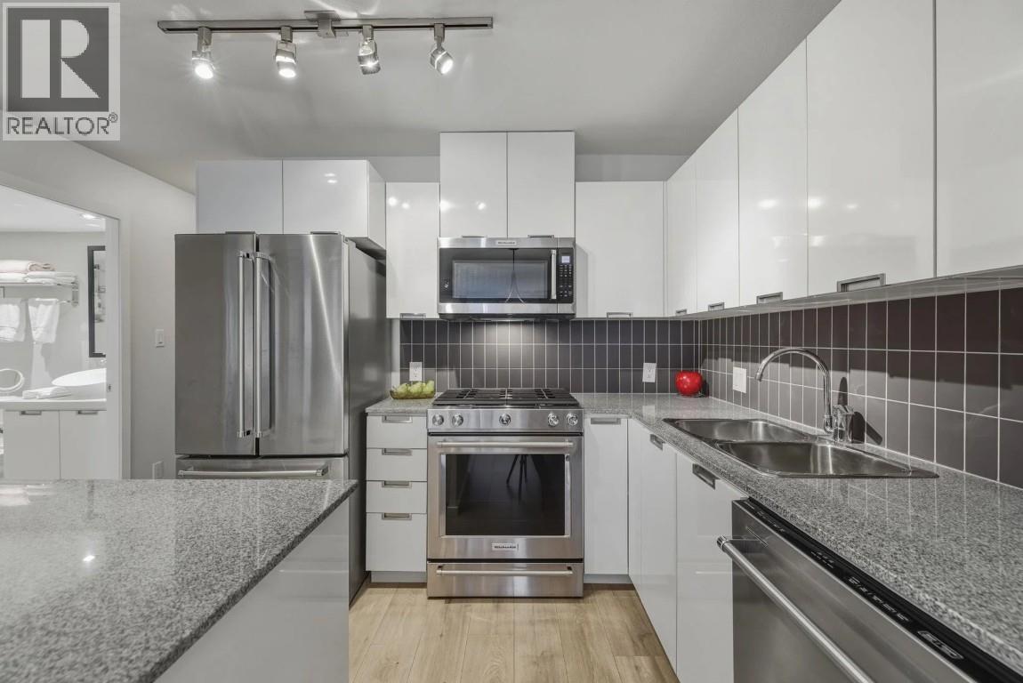 1102 151 W 2nd Street, North Vancouver, British Columbia  V7M 3P1 - Photo 4 - R3145774