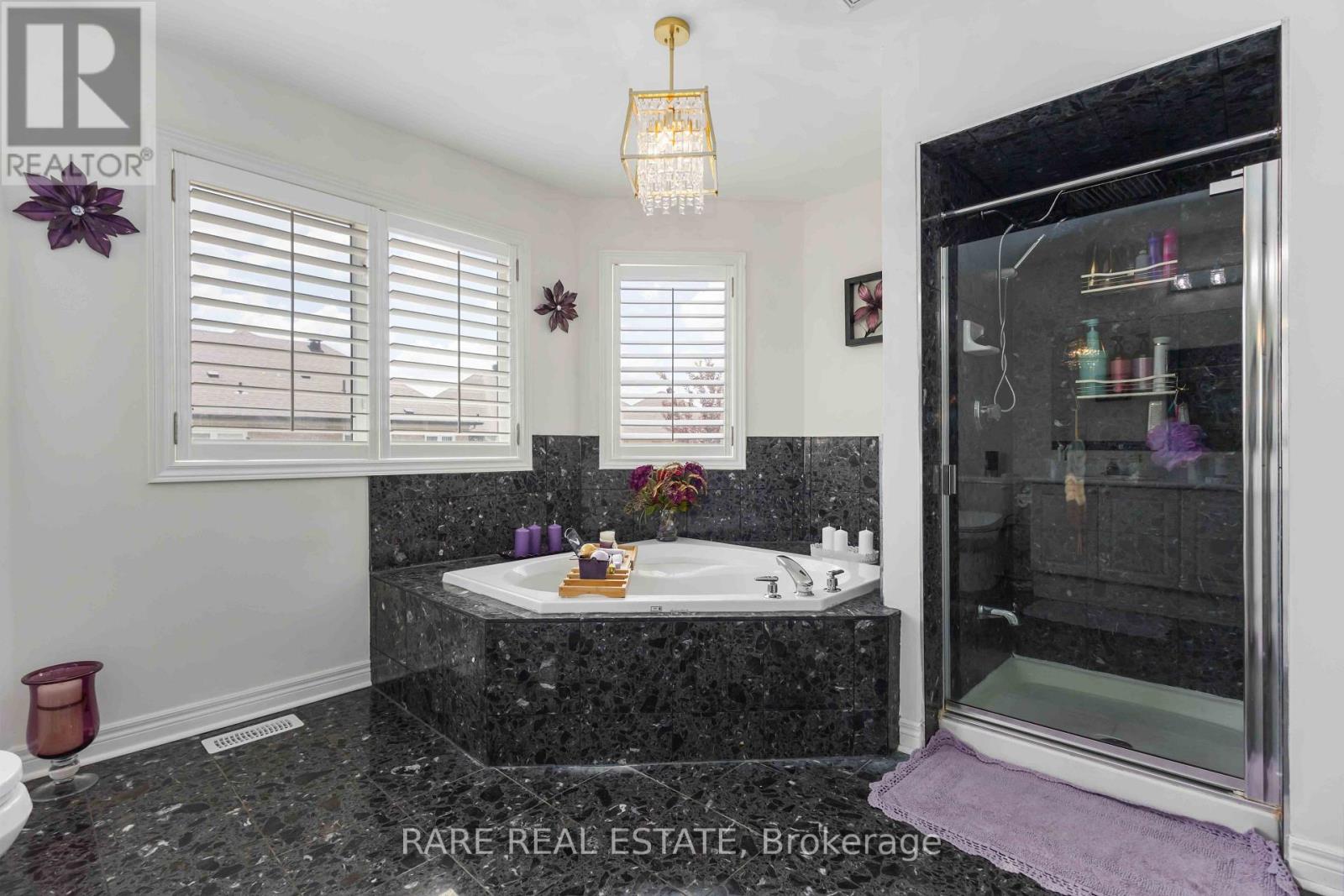 55 Castlemore Avenue, Markham, Ontario  L6C 2N9 - Photo 20 - N13559208