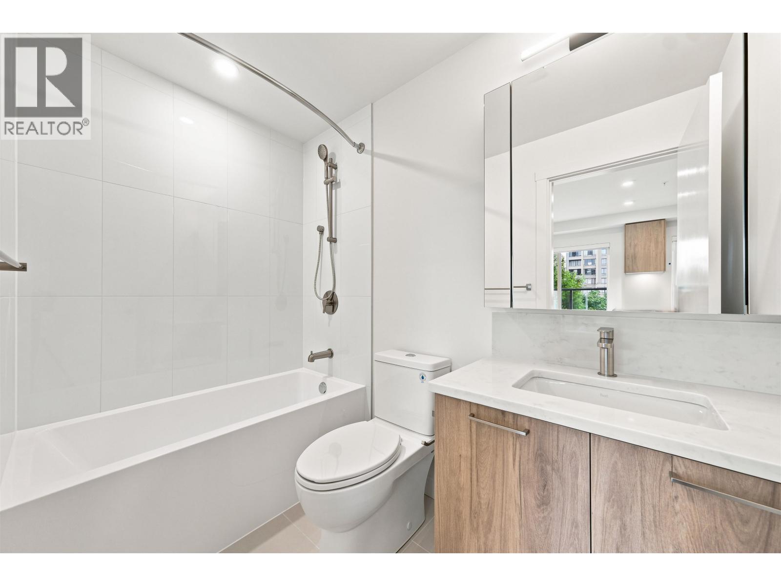423 82 First Street, New Westminster, British Columbia  V3L 0L8 - Photo 17 - R3145592