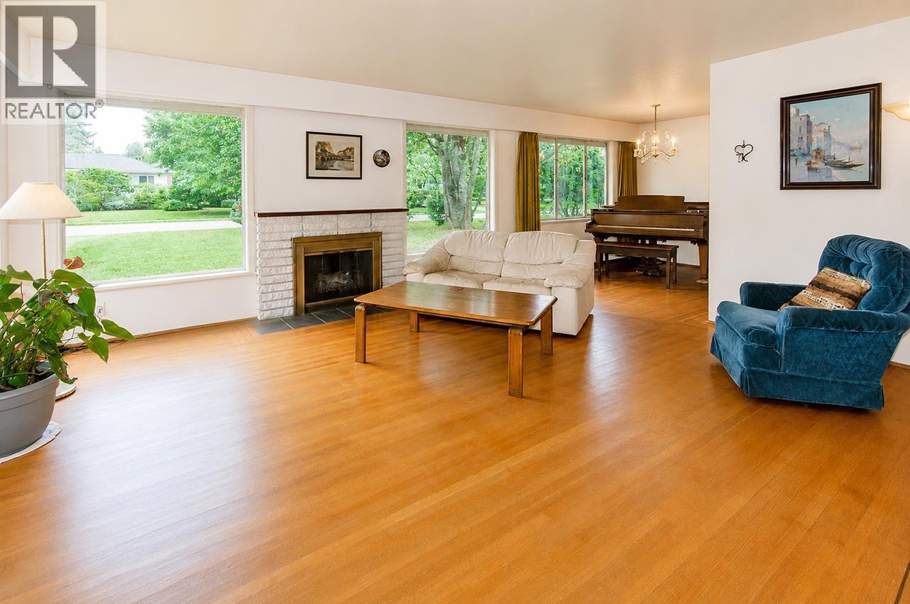 945 Caithness Crescent, Port Moody, British Columbia  V3H 1C4 - Photo 8 - R3145498