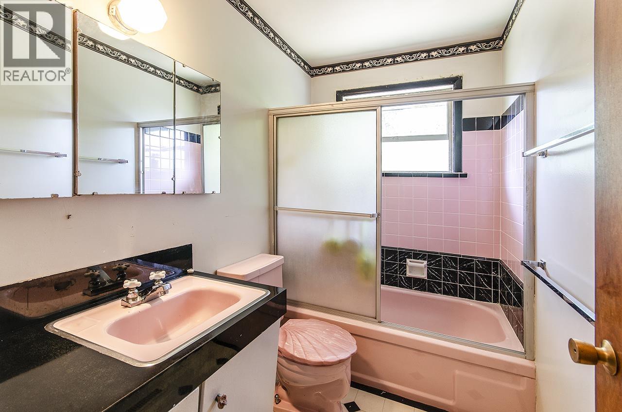 945 Caithness Crescent, Port Moody, British Columbia  V3H 1C4 - Photo 20 - R3145498