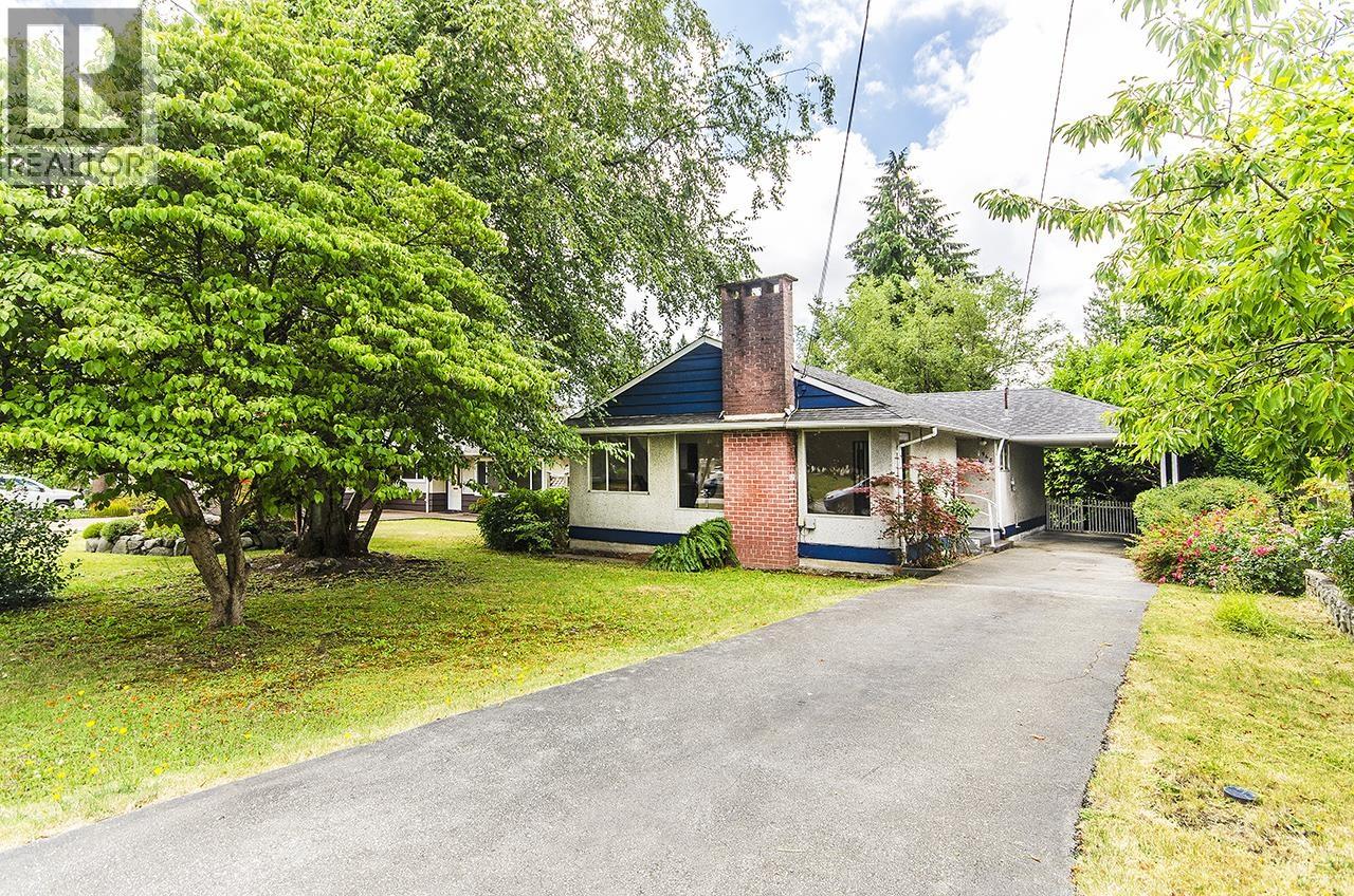 945 Caithness Crescent, Port Moody, British Columbia  V3H 1C4 - Photo 3 - R3145498