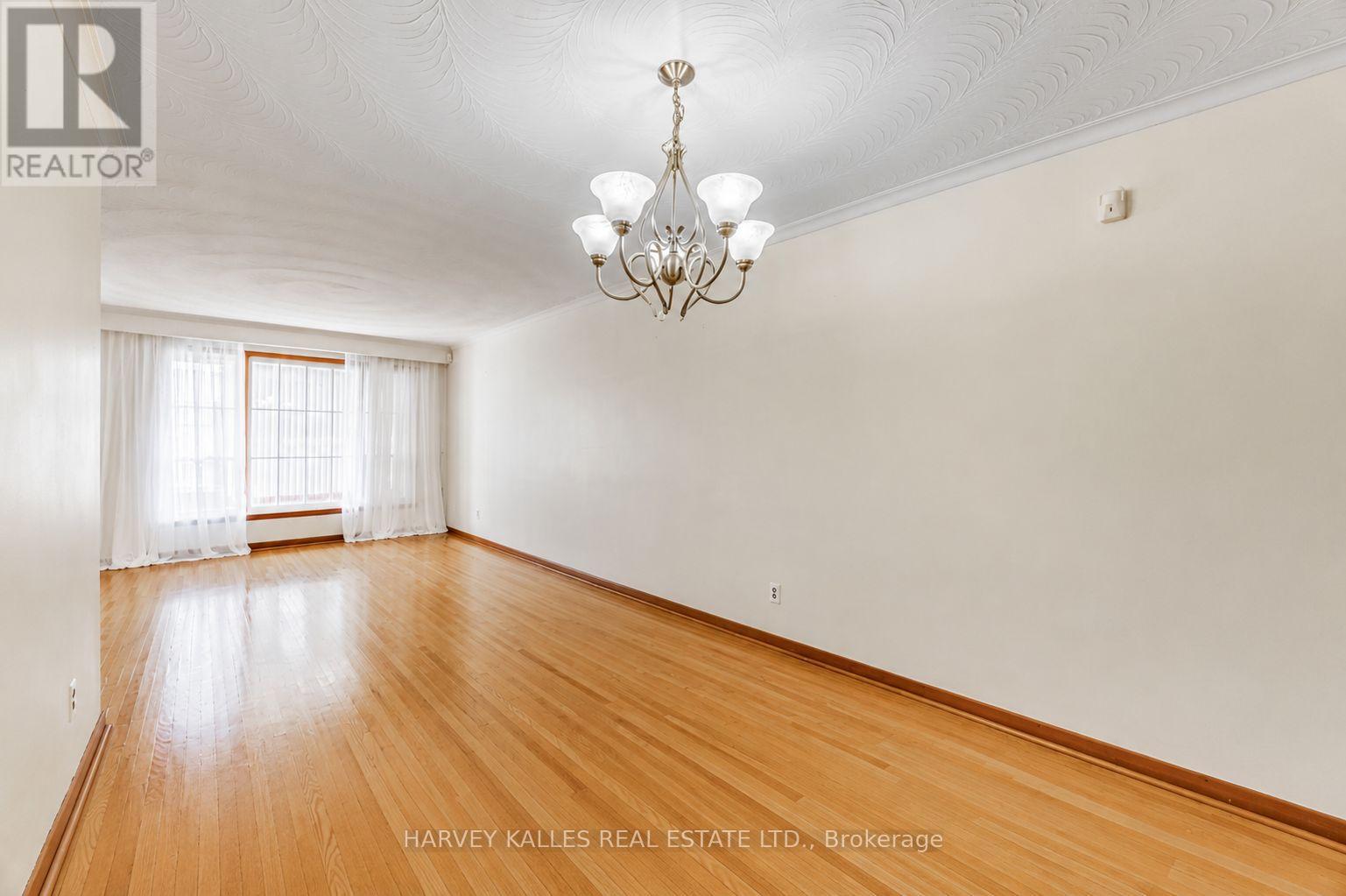 205 Vauxhall Drive, Toronto, Ontario  M1P 1R6 - Photo 6 - E13483684