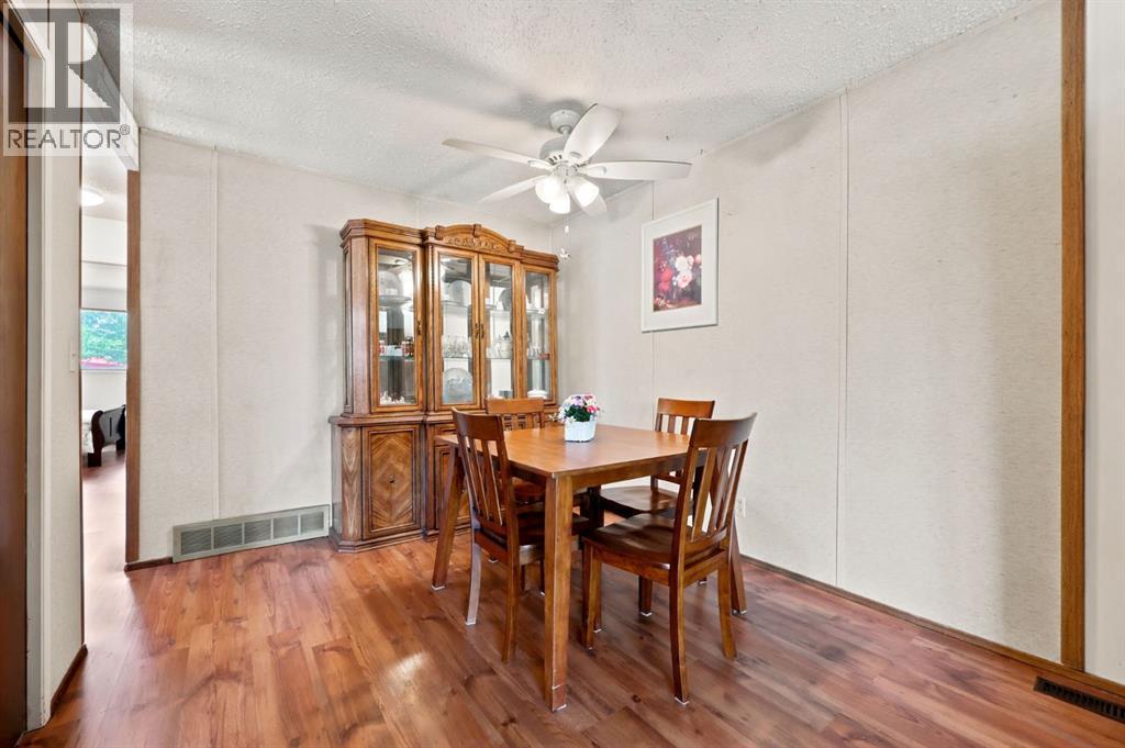 4308 38 Street Ne, Calgary, Alberta  T1Y 5S8 - Photo 10 - A2323384