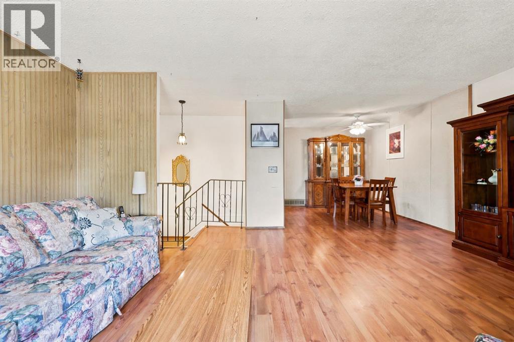 4308 38 Street Ne, Calgary, Alberta  T1Y 5S8 - Photo 8 - A2323384