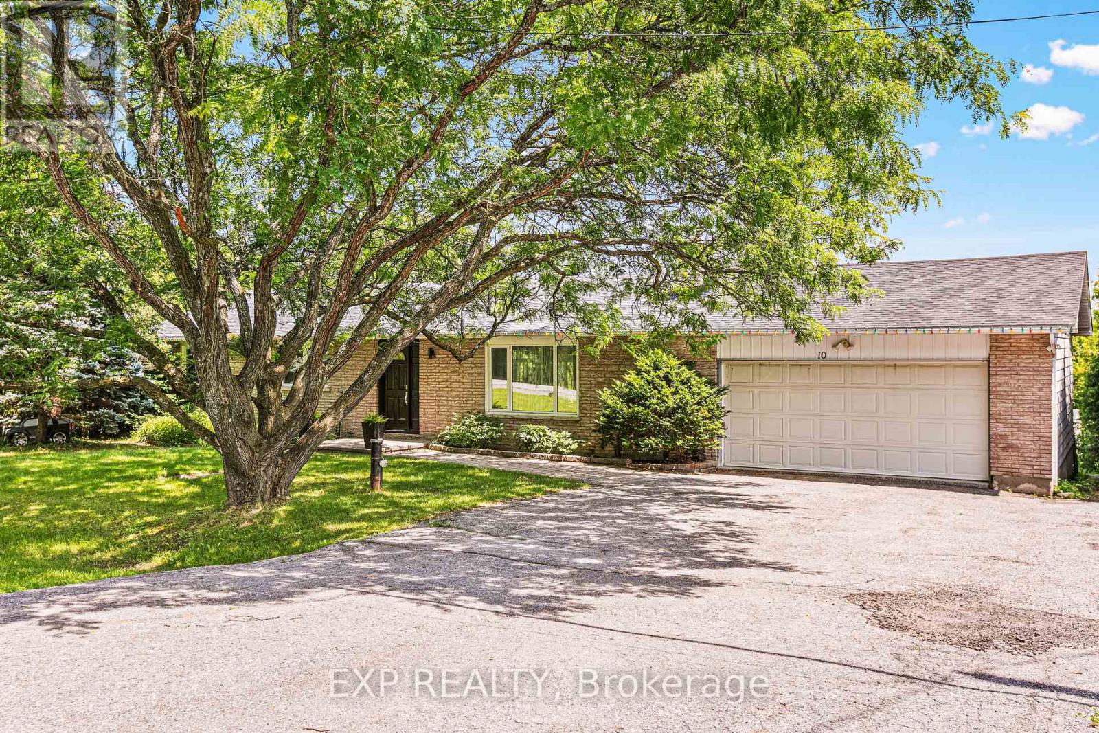 10 Queen Anne Crescent, Ottawa, Ontario  K2C 3H1 - Photo 3 - X13559296