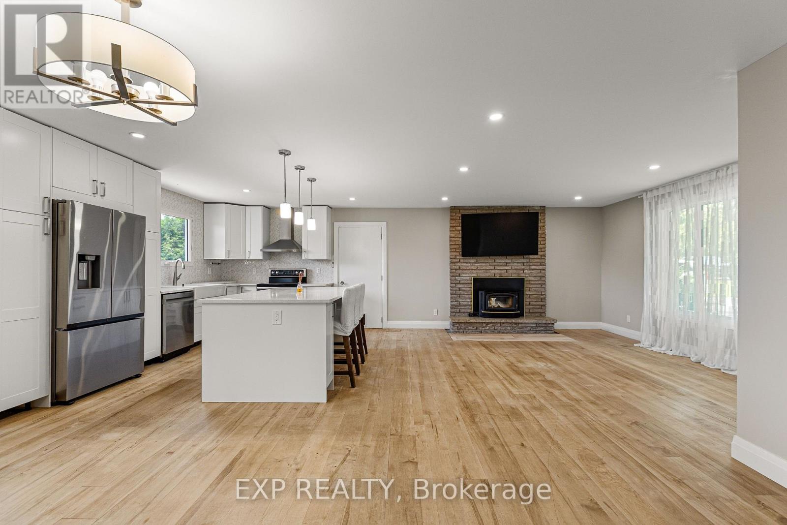 10 Queen Anne Crescent, Ottawa, Ontario  K2C 3H1 - Photo 5 - X13559296
