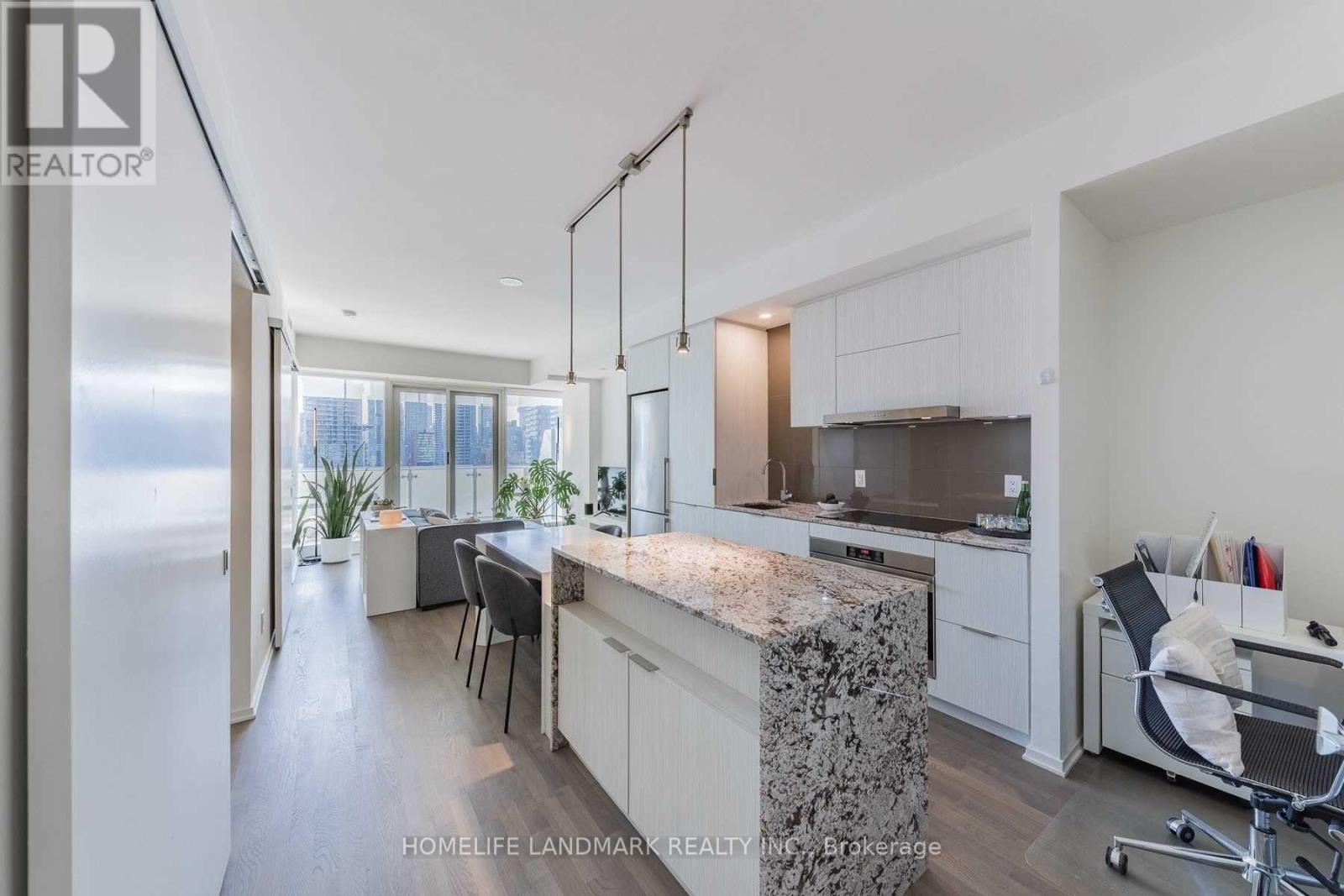 1105 - 1 Bloor Street E, Toronto, Ontario M4W 0A8 - Photo 3 - C13559250