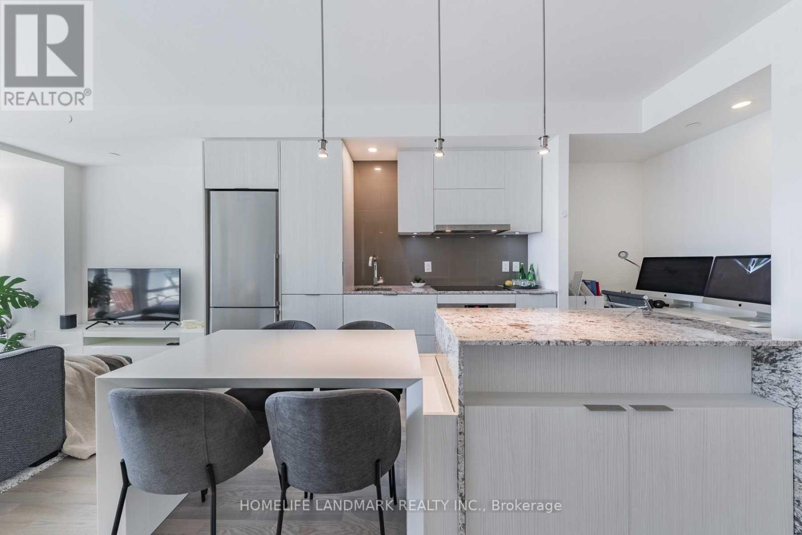 1105 - 1 Bloor Street E, Toronto, Ontario M4W 0A8 - Photo 4 - C13559250