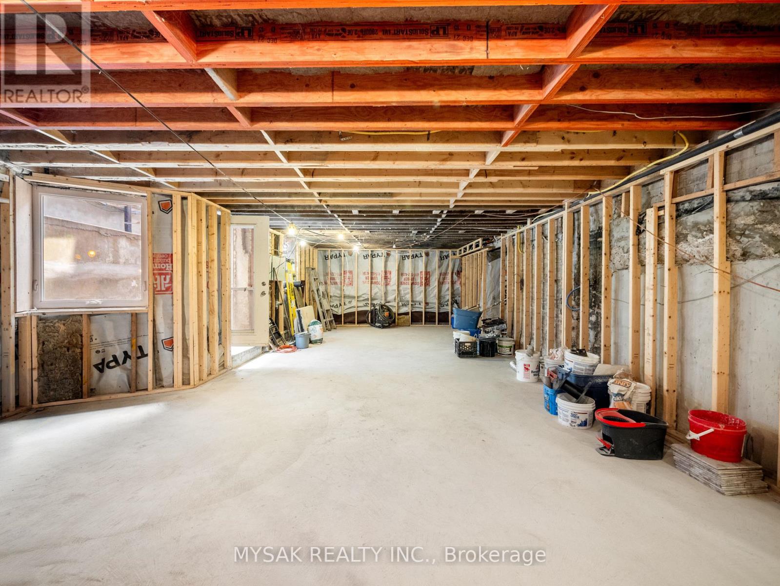 427 Crawford Street, Toronto, Ontario  M6G 3J7 - Photo 40 - C13559278
