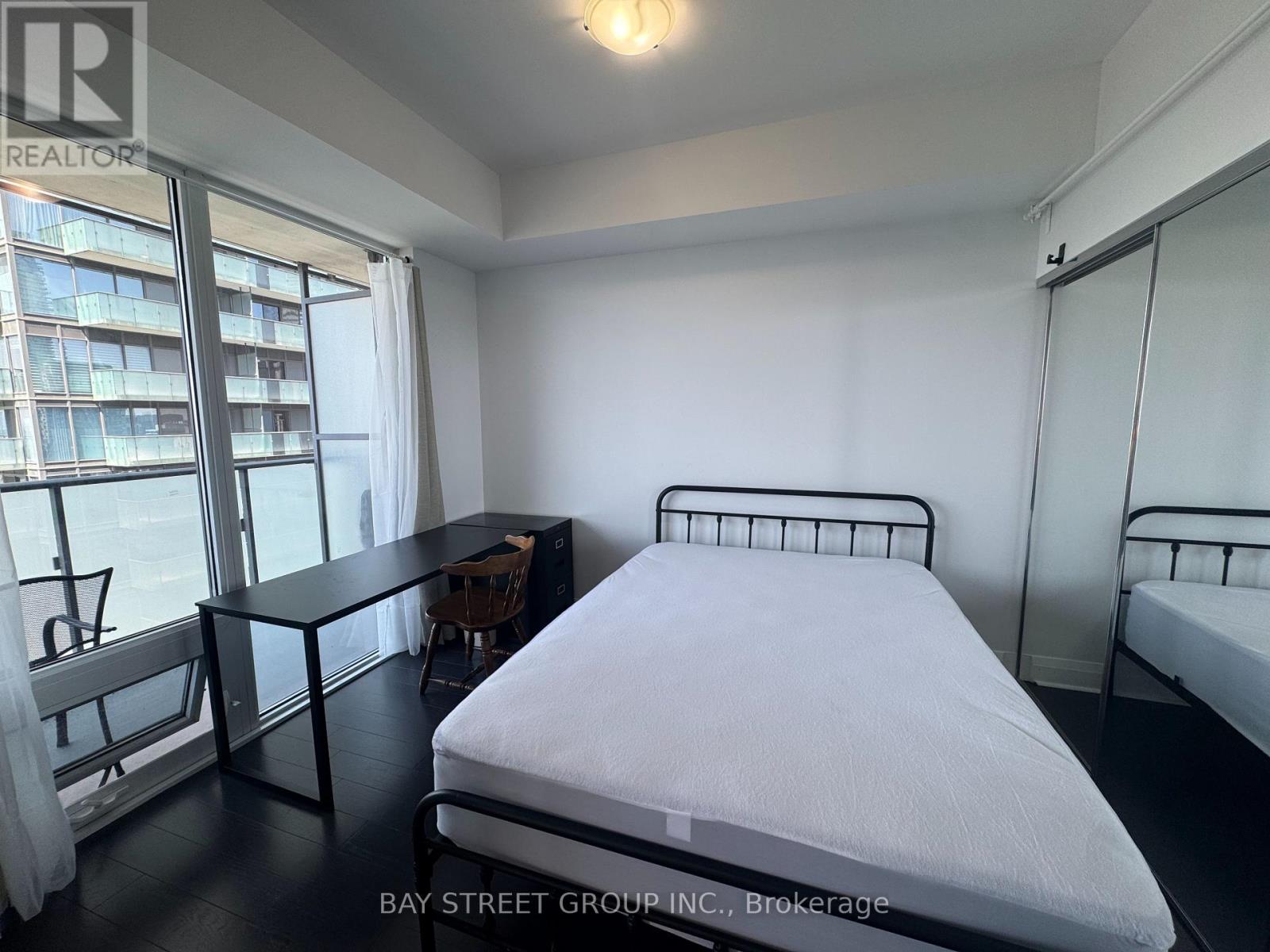 Unit 2305 - 1080 Bay Street, Toronto, Ontario M5S 0A5 - Photo 6 - C13559316