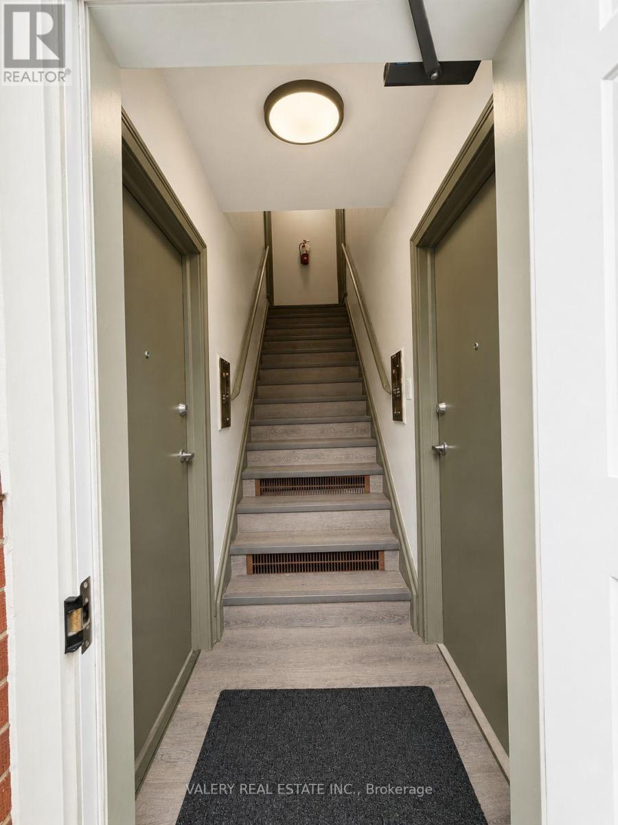 U19 - 1327 Bayview Avenue, Toronto, Ontario   - Photo 3 - C13559318