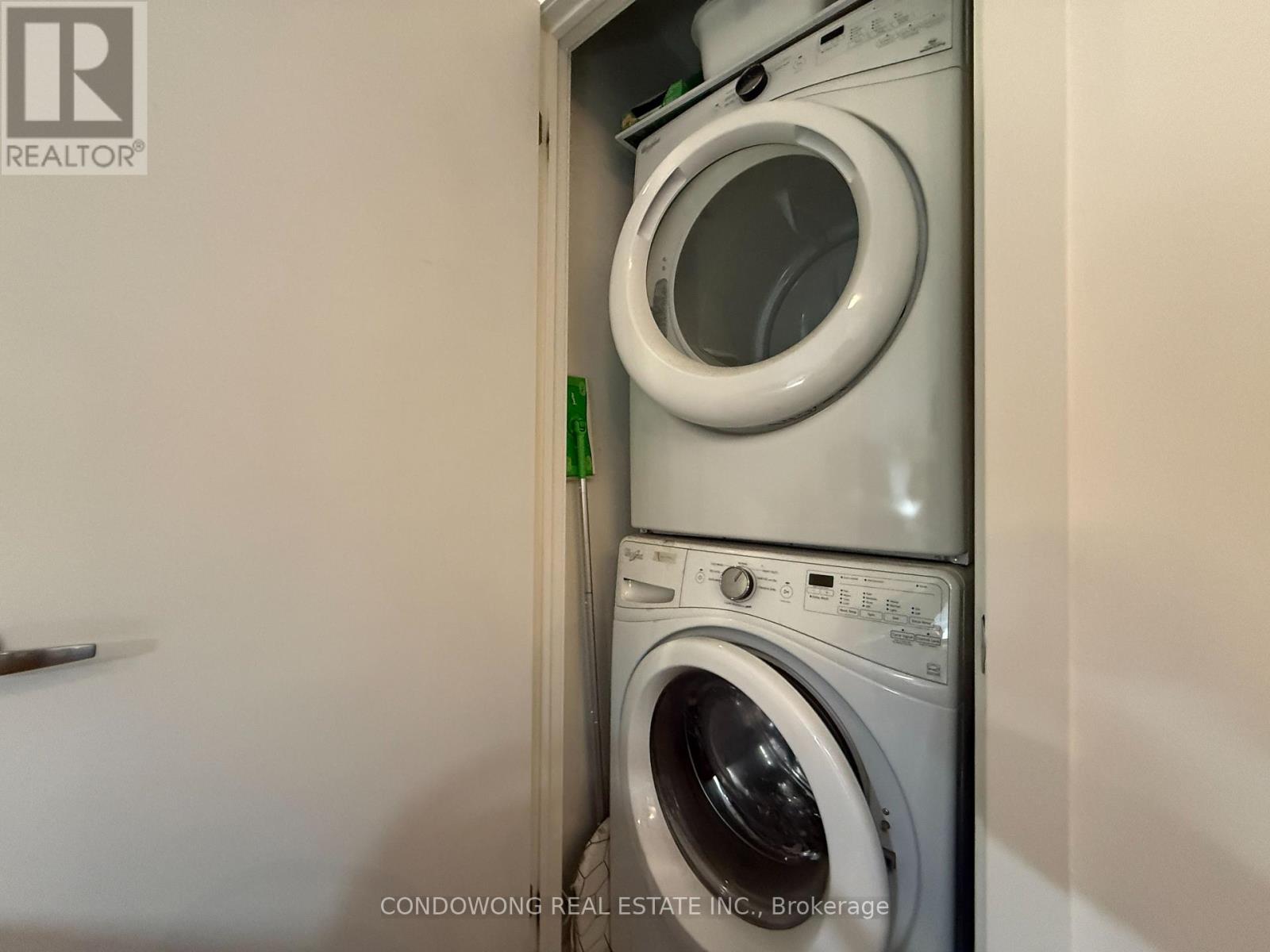 1012 - 10 Willison Square, Toronto, Ontario M5T 0A8 - Photo 7 - C13559336