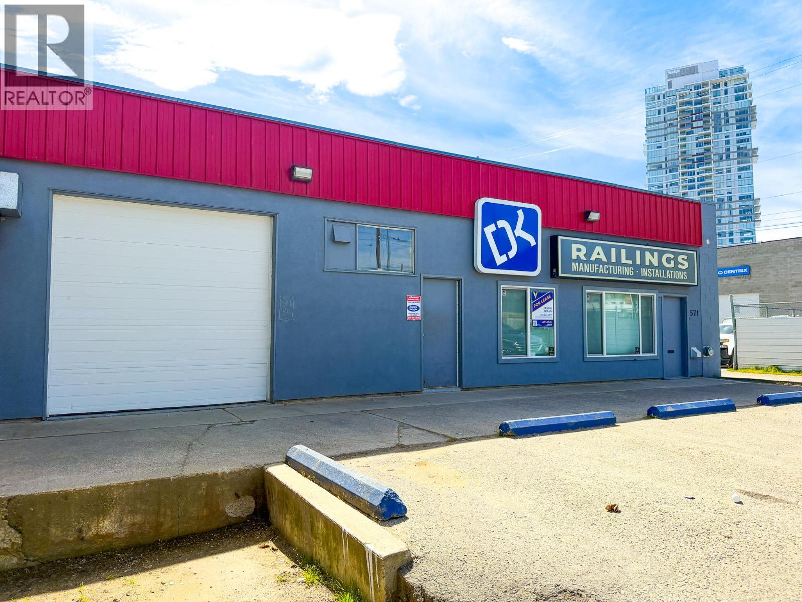 571 Gaston Avenue Unit# Unit A