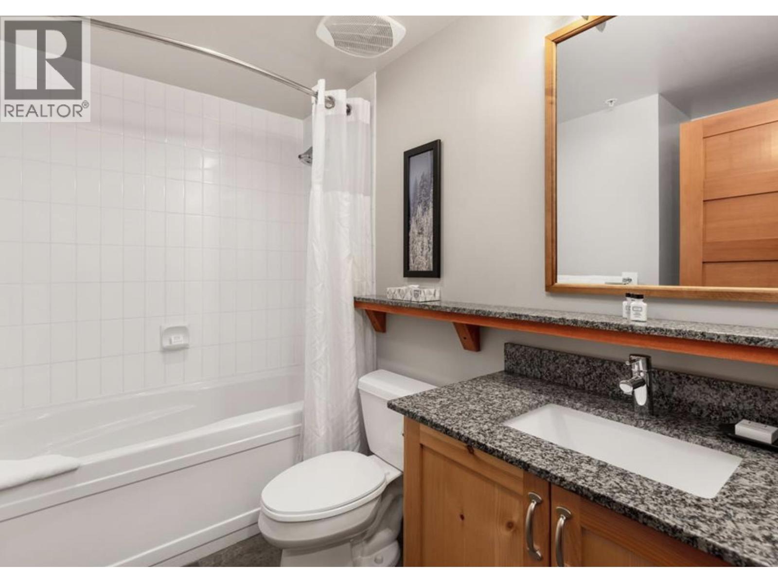 220d 2036 London Lane, Whistler, British Columbia  V8E 0N7 - Photo 13 - R3145894