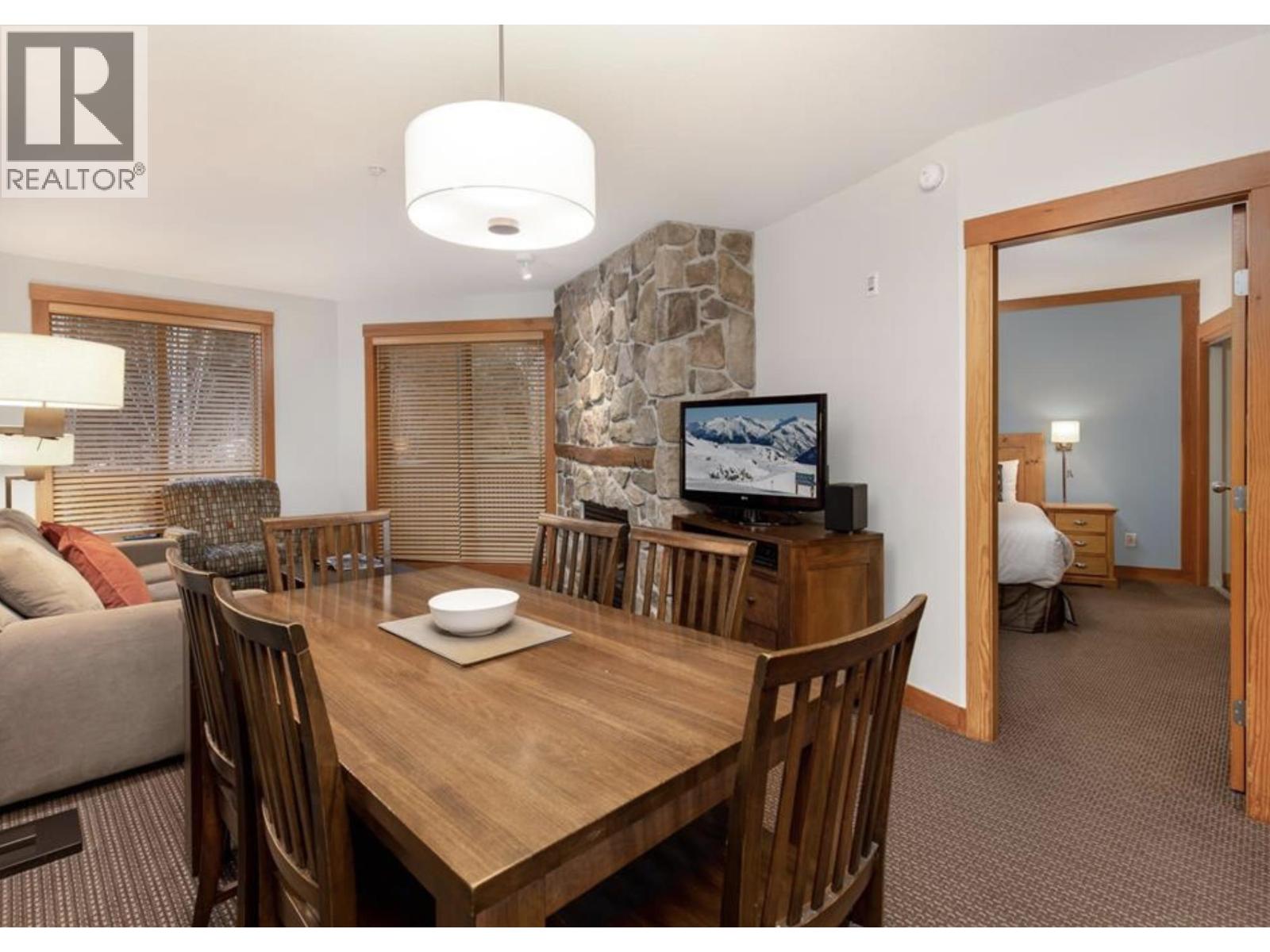 220d 2036 London Lane, Whistler, British Columbia  V8E 0N7 - Photo 8 - R3145894