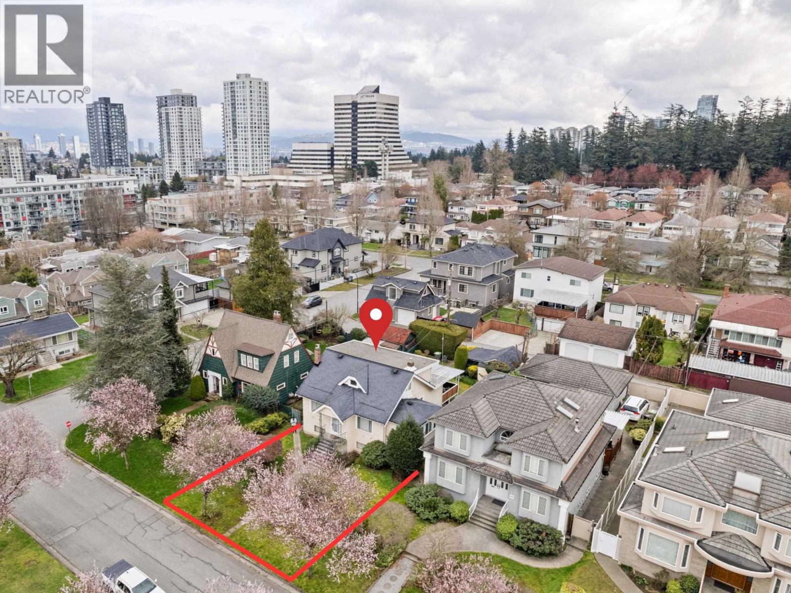 5878 Arlington Street, Vancouver, British Columbia  V5R 4N3 - Photo 2 - R3145868