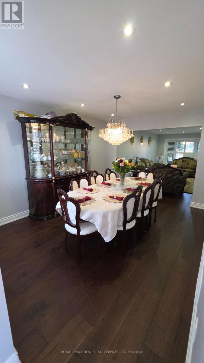 323 Winfield Terrace, Mississauga, Ontario  L5R 1N6 - Photo 21 - W13557180