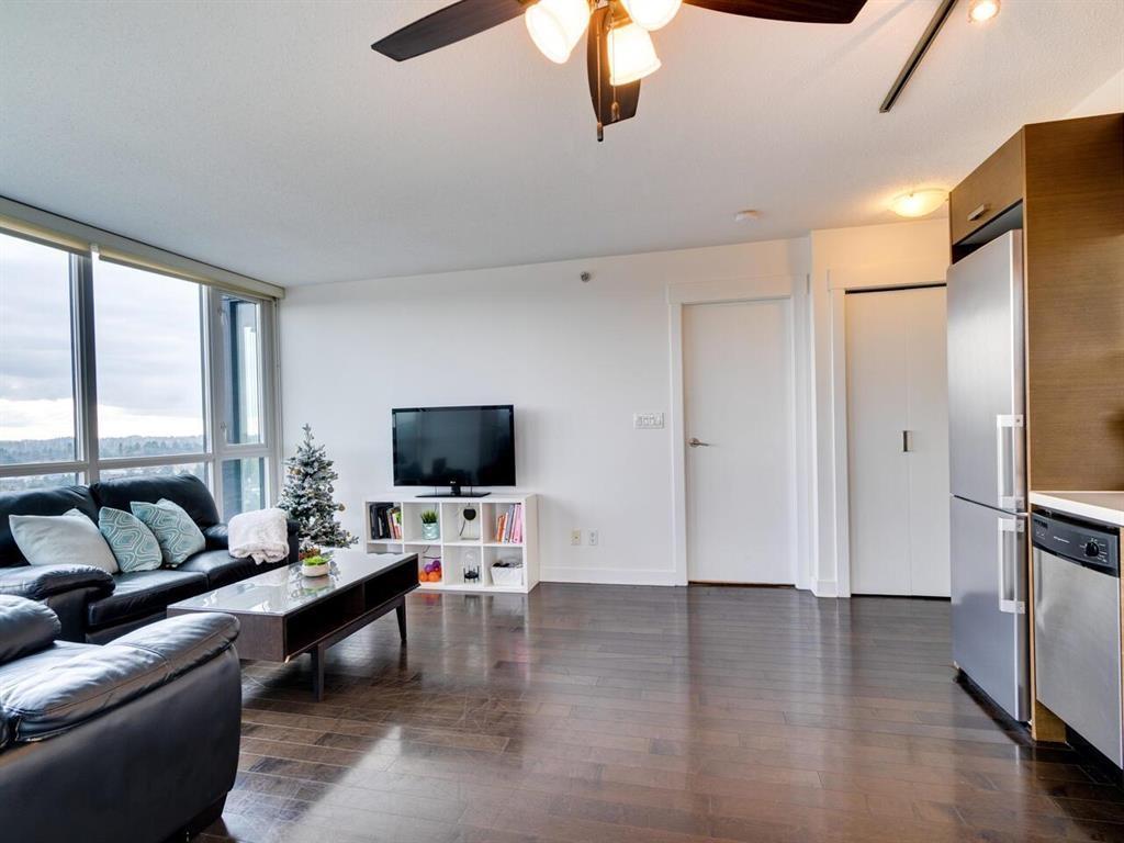 2302 10777 University Drive, Surrey, British Columbia  V3T 0E6 - Photo 9 - R3145903