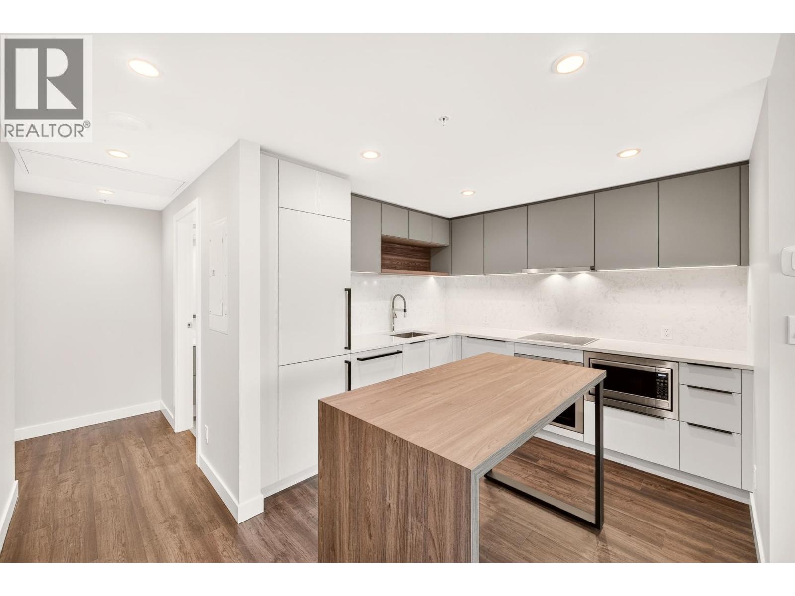 4005 567 Emerson Street, Coquitlam, British Columbia  V3J 0M8 - Photo 4 - R3145801