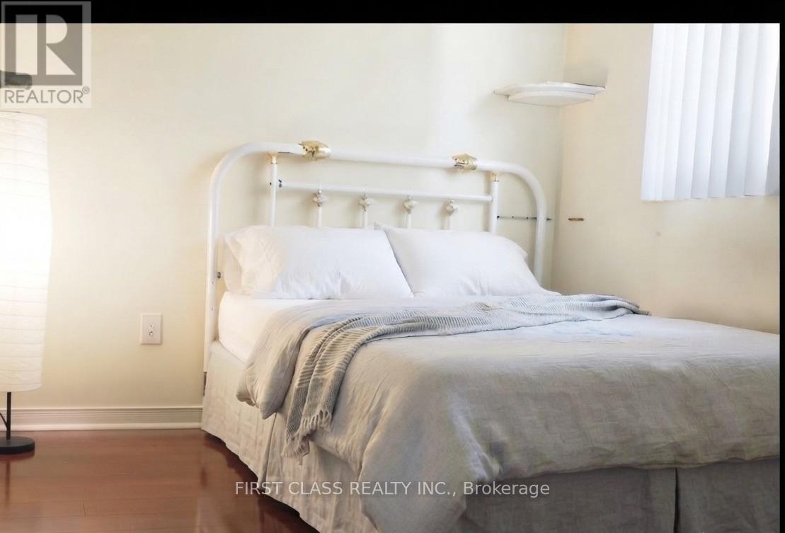 112 Upper - 2351 Kennedy Rd Road, Toronto, Ontario  M1T 3G9 - Photo 4 - E13543170