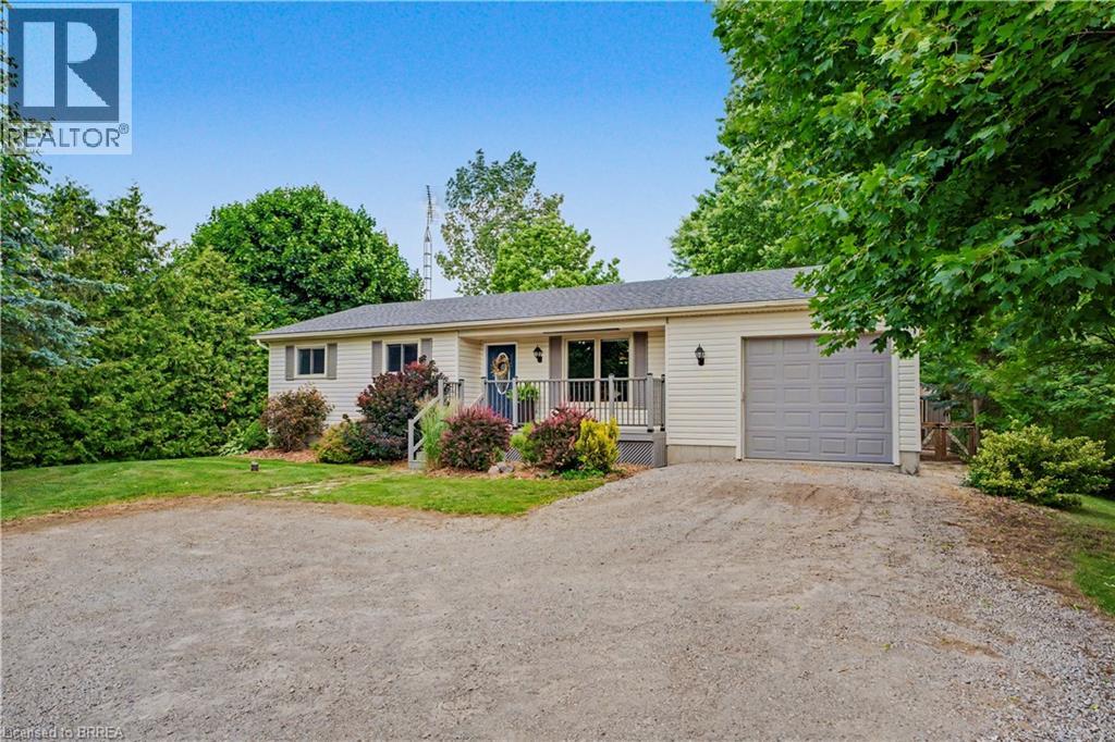 1940 Old Highway 24, Wilsonville, Ontario  N0E 1Z0 - Photo 2 - 40844018