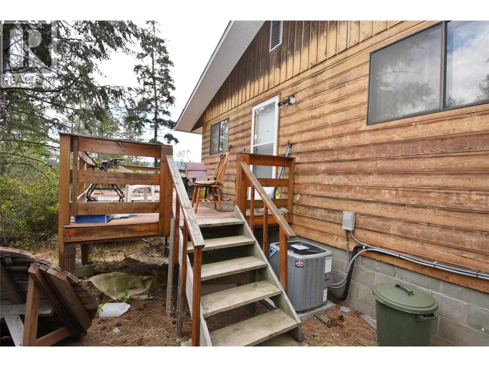 398 Kildare Way, Vernon, British Columbia  V1H 2C7 - Photo 15 - 10394435