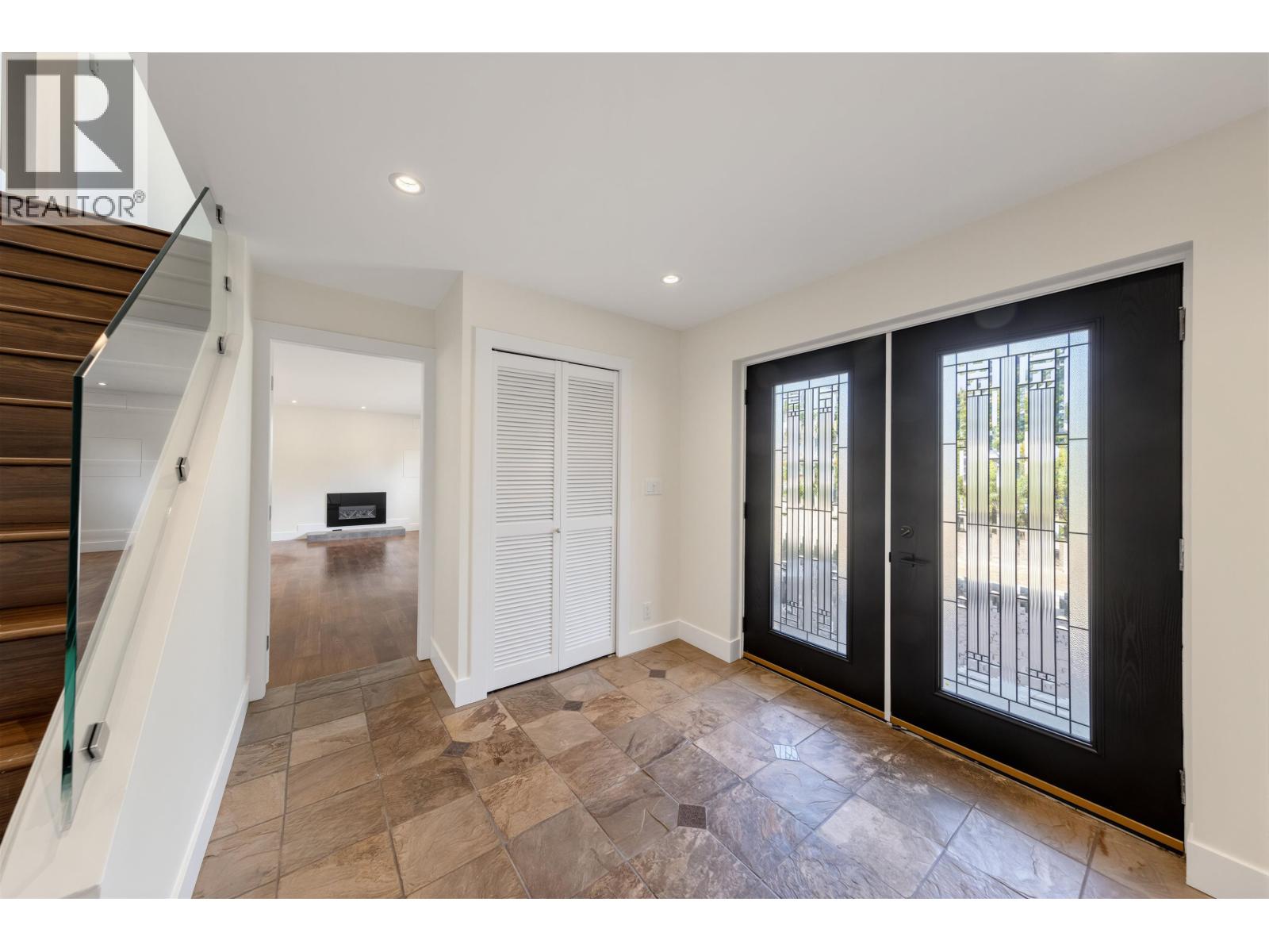 5372 5b Avenue, Delta, British Columbia  V4M 1K5 - Photo 5 - R3145828