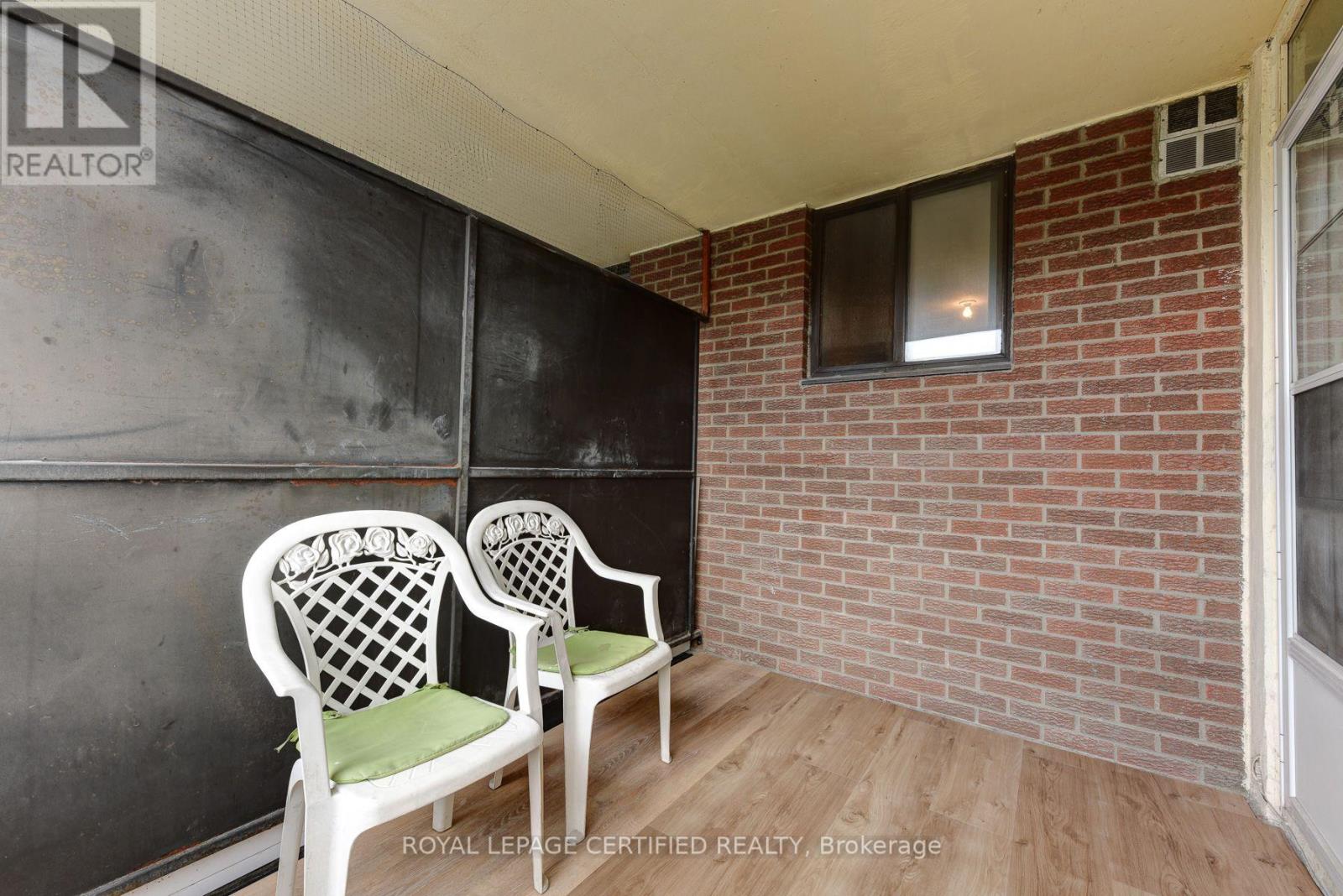 301 - 3170 Kirwin Avenue, Mississauga, Ontario  L5A 3R1 - Photo 19 - W13525106