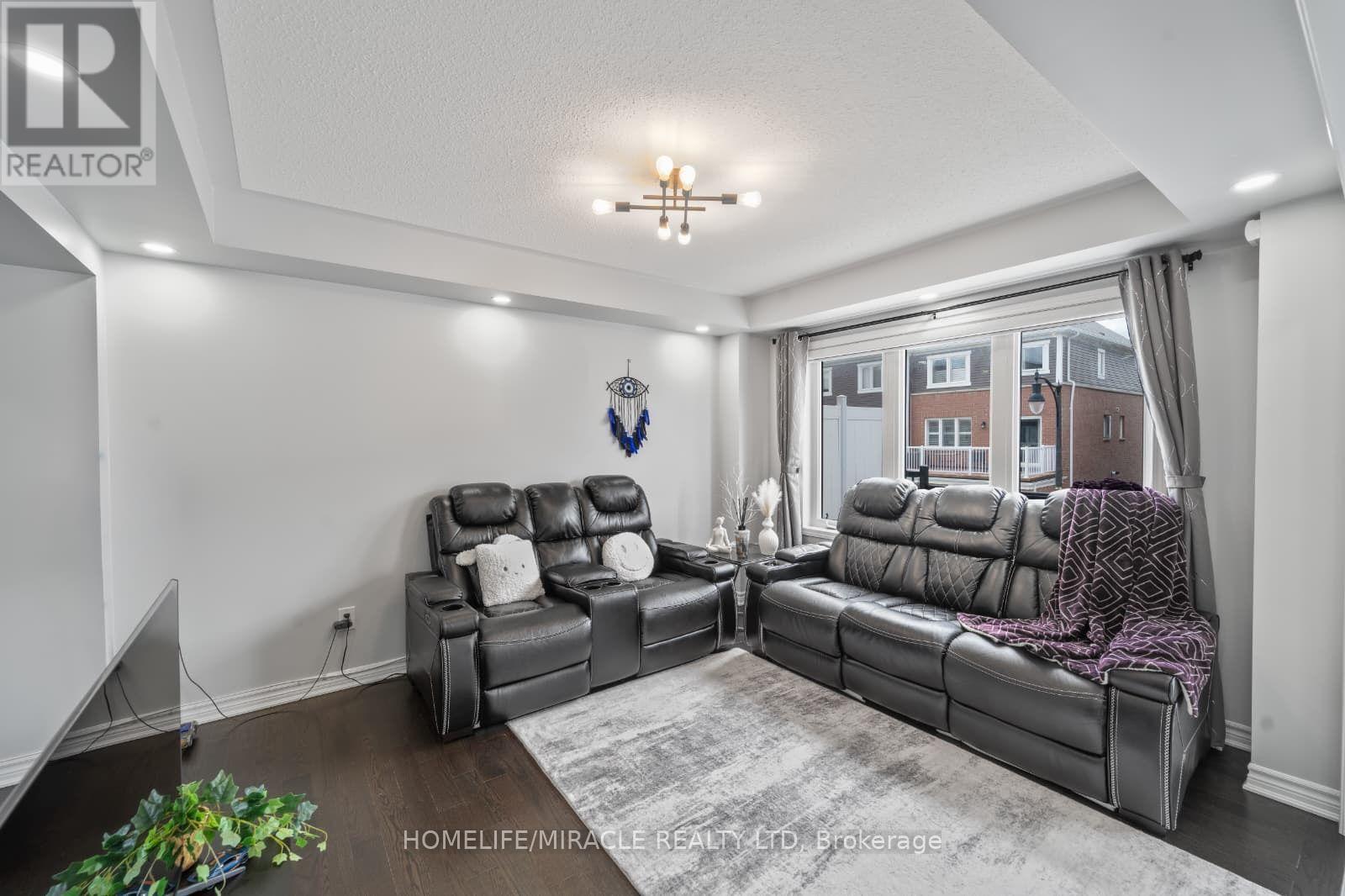 24 Metro Crescent, Brampton, Ontario  L7A 0A8 - Photo 36 - W13559364