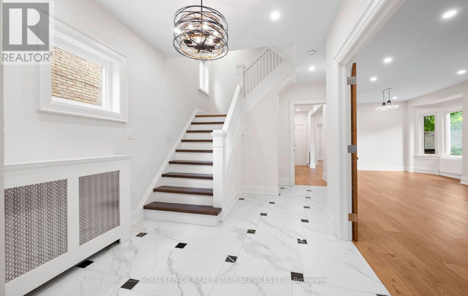 509 Christie Street, Toronto, Ontario  M6G 3C9 - Photo 2 - C13559384