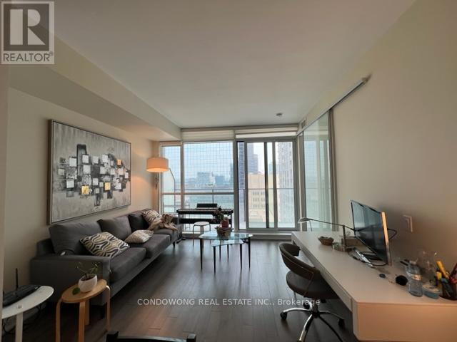 1803 - 770 Bay Street, Toronto, Ontario  M5G 0A6 - Photo 3 - C13559386