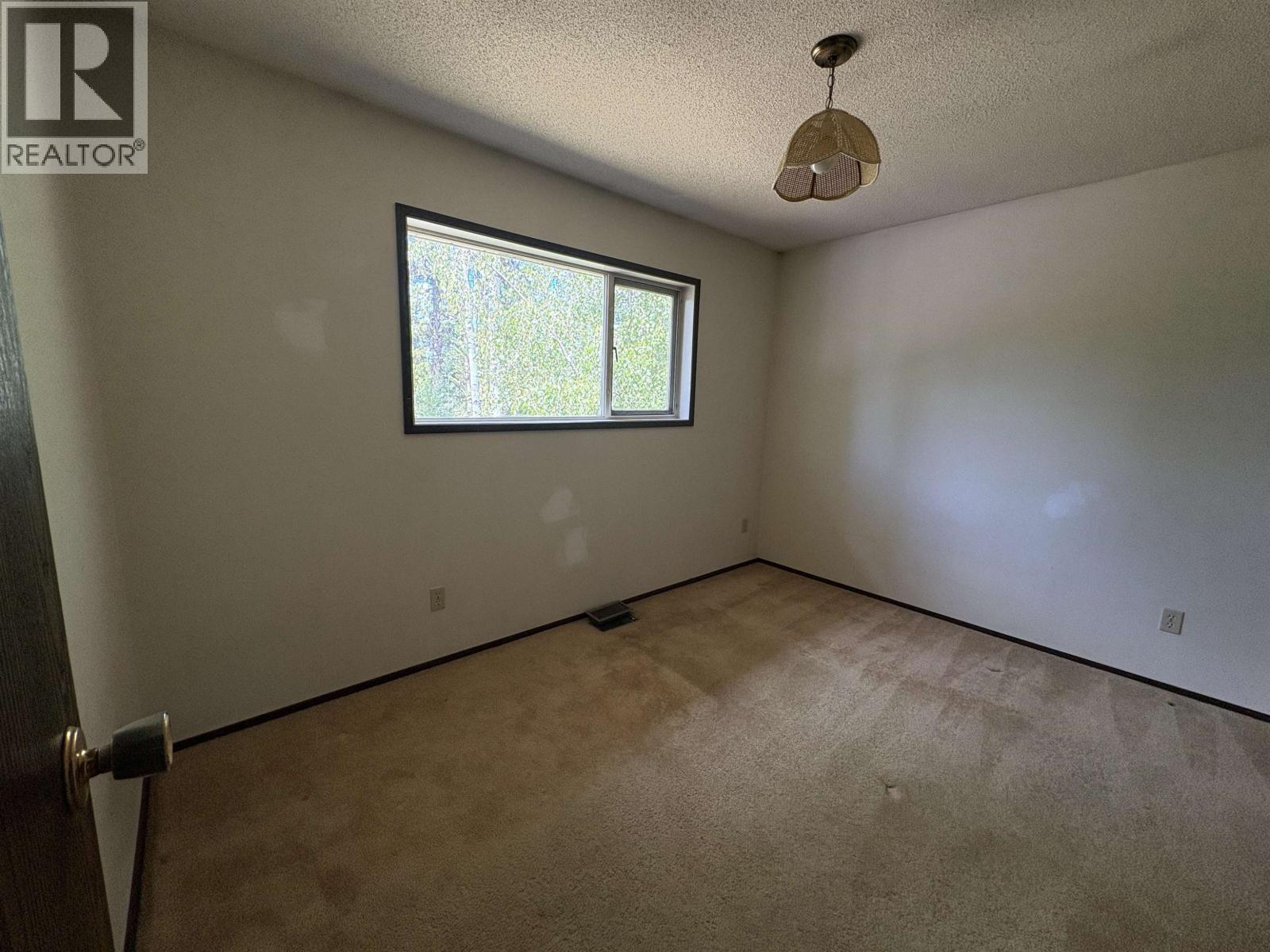 10640 Mauraen Drive, Prince George, British Columbia  V2N 5B8 - Photo 9 - R3145464
