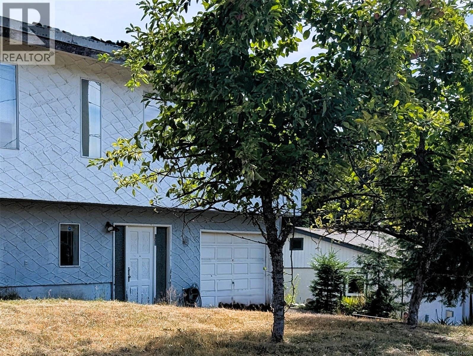 146 Sahtlam Ave, Lake Cowichan, British Columbia  V0R 2G0 - Photo 3 - 1043053