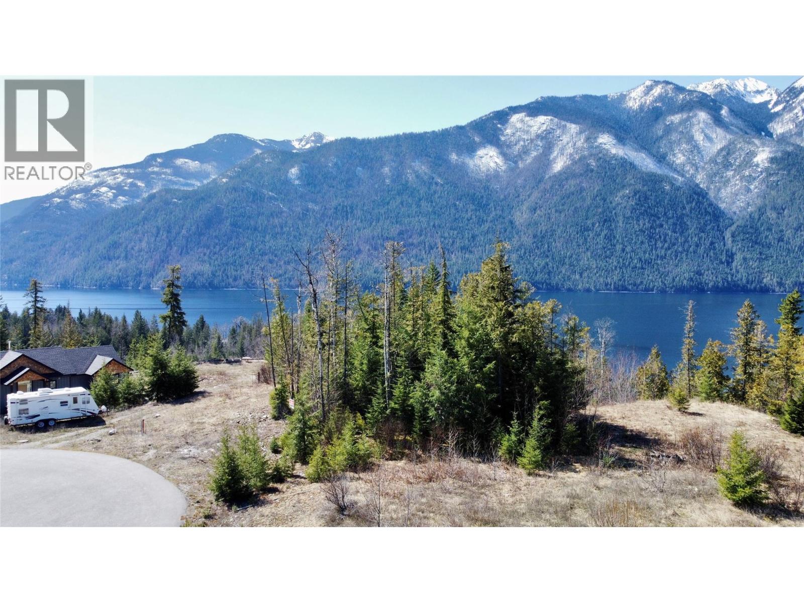 210 Fullmoon Road, Rosebery, British Columbia  V0G 1S1 - Photo 9 - 10335451