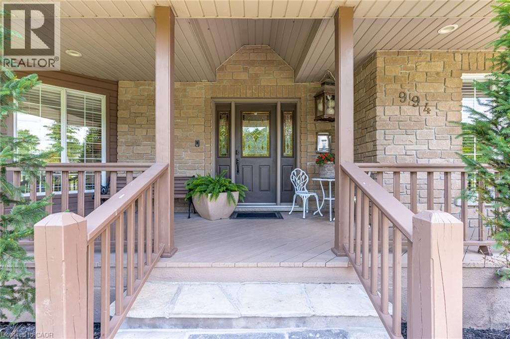 994 Courtland Drive, Ancaster, Ontario  L9G 3L1 - Photo 5 - 40847610