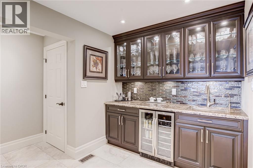 994 Courtland Drive, Ancaster, Ontario  L9G 3L1 - Photo 16 - 40847610