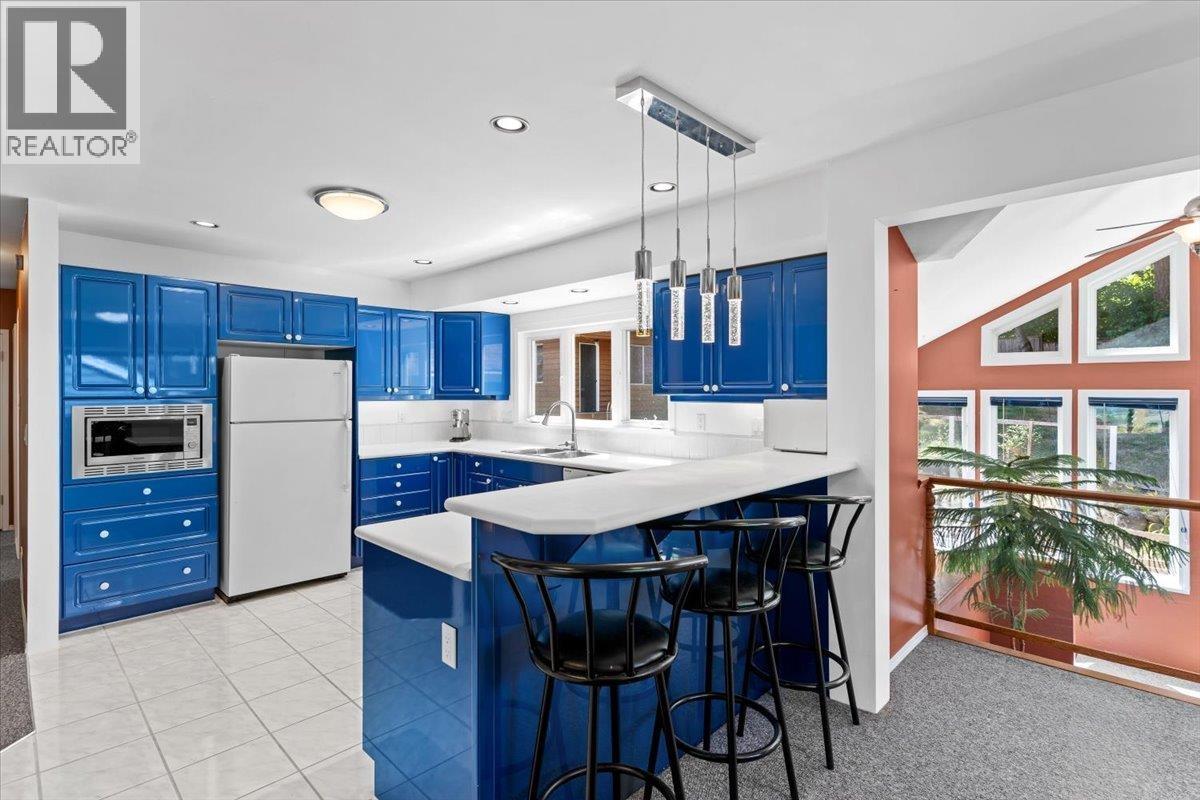 1866 Eastern Drive, Port Coquitlam, British Columbia  V3C 2T6 - Photo 7 - R3145907