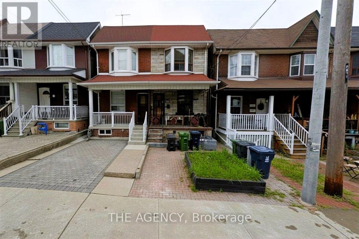 #UPPER - 613 DELAWARE AVENUE N, Toronto (Wychwood)