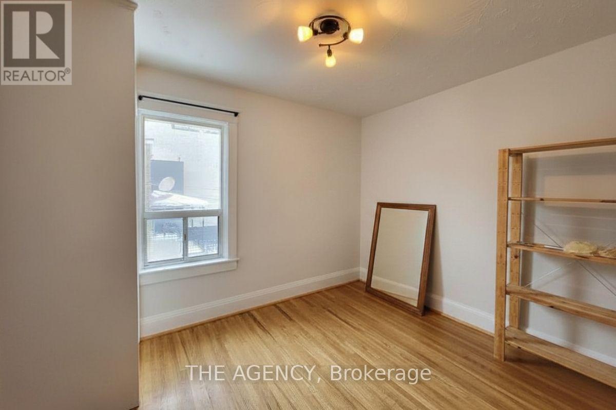#upper - 613 Delaware Avenue N, Toronto, Ontario  M6H 2V3 - Photo 14 - C13559450