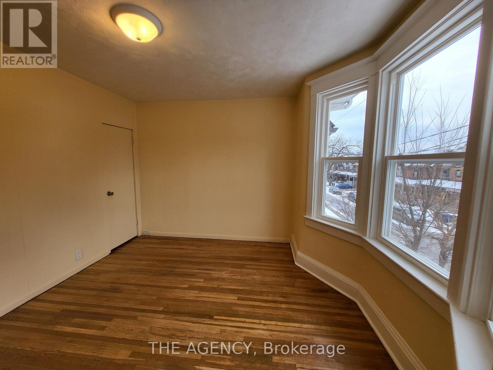 #upper - 613 Delaware Avenue N, Toronto, Ontario  M6H 2V3 - Photo 5 - C13559450