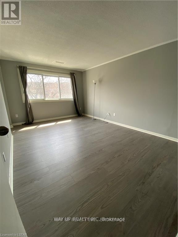 30 - 730 Wilkins Street, London South, Ontario  N6C 4Z9 - Photo 5 - X13559470