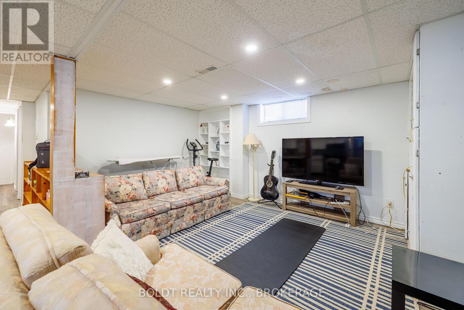 126 Elma Street, St. Catharines, Ontario  L2N 6A2 - Photo 4 - X13559462