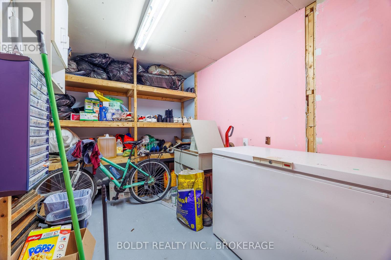 126 Elma Street, St. Catharines, Ontario  L2N 6A2 - Photo 8 - X13559462