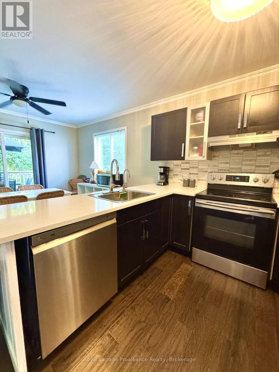 19 Briardale Boulevard, Quinte West (Trenton Ward), Ontario  K8V 6R1 - Photo 10 - X13559510
